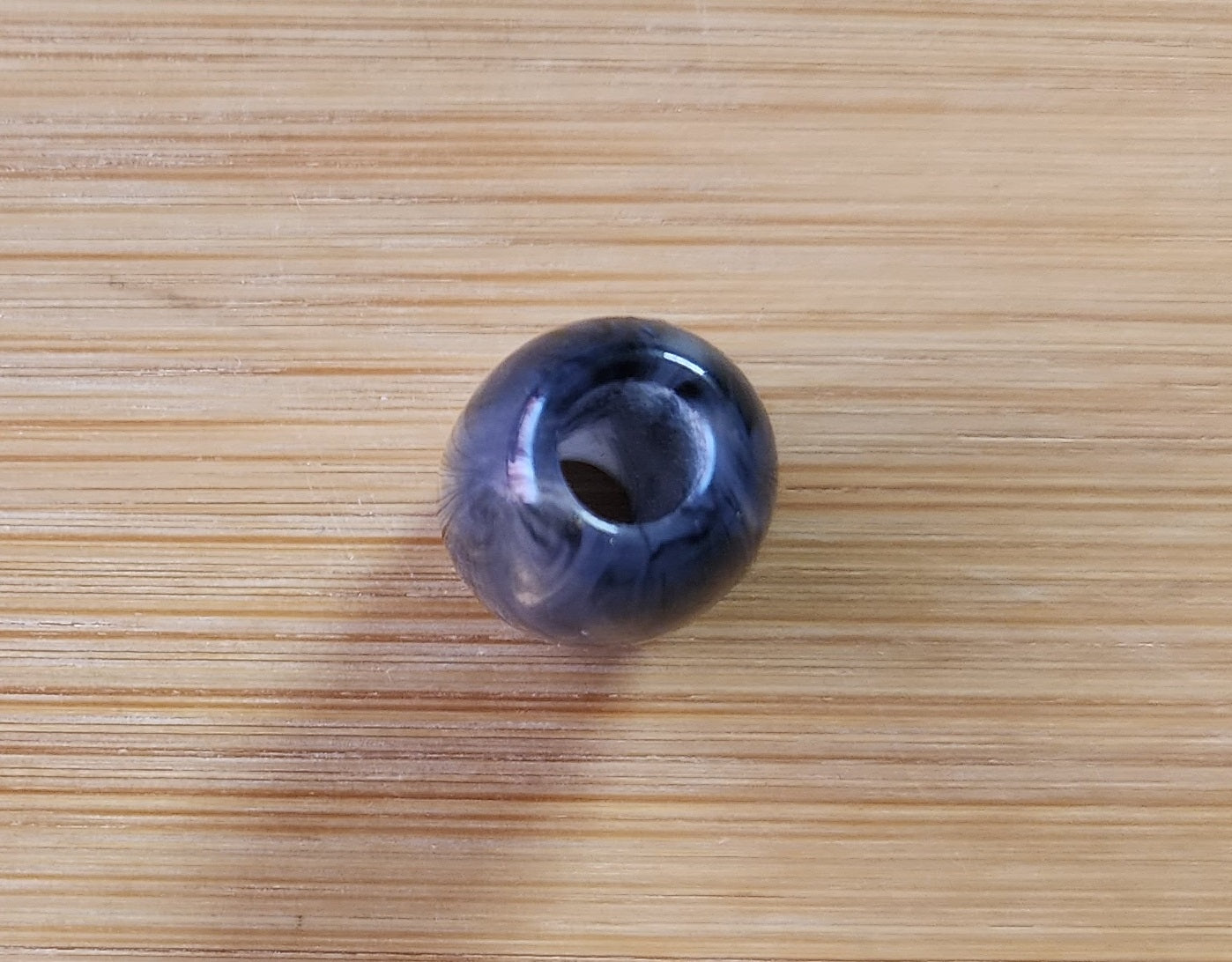 15 Marble Barrel Resin Loc Bead