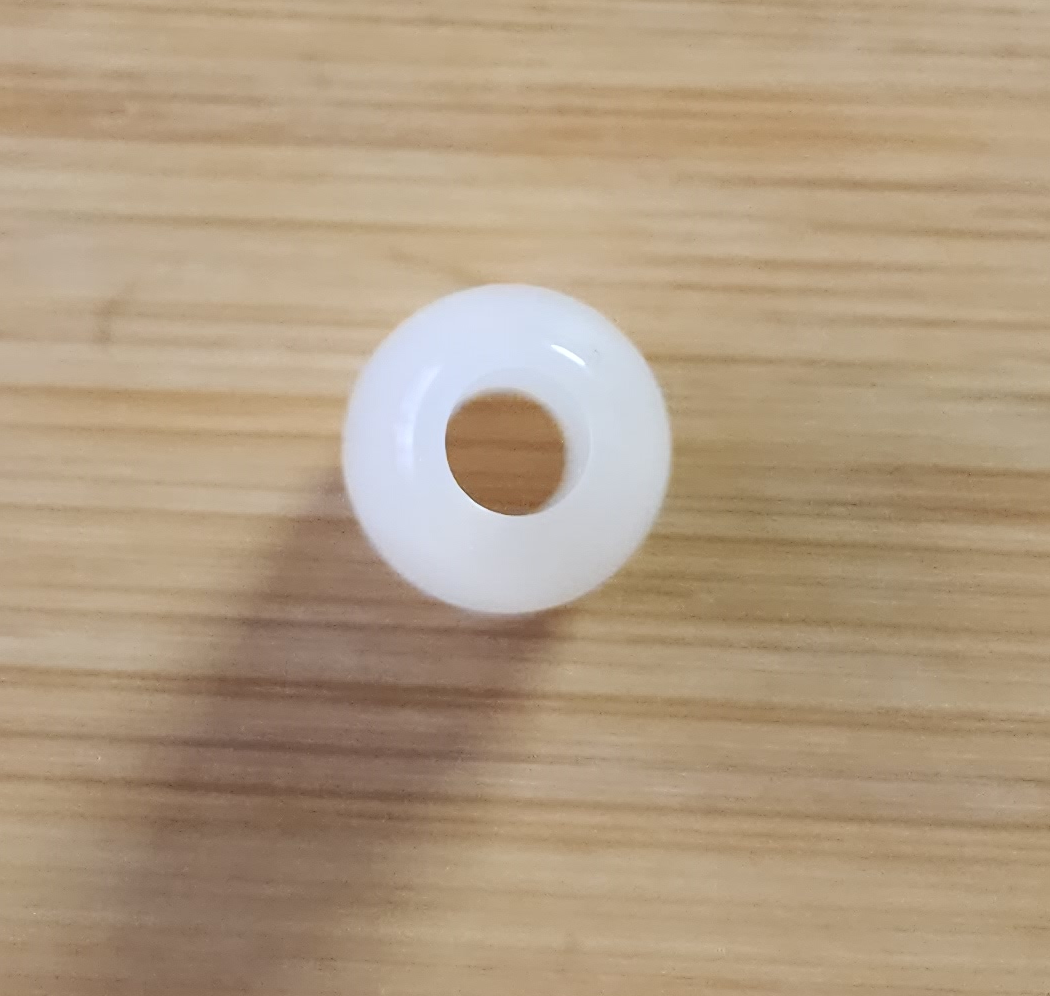 15 Cream Barrel Resin Loc Bead