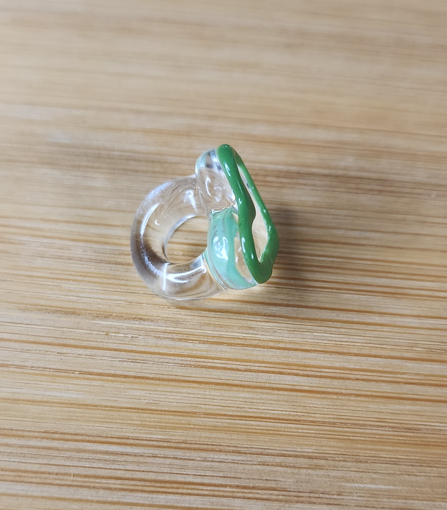 Green Heart Glass Loc Bead