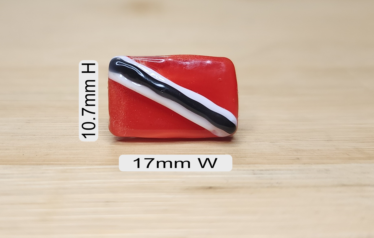 Trinidad Flag Glass Loc Bead